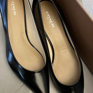 Designer COACH Leather Dress Shoes Pumps Black